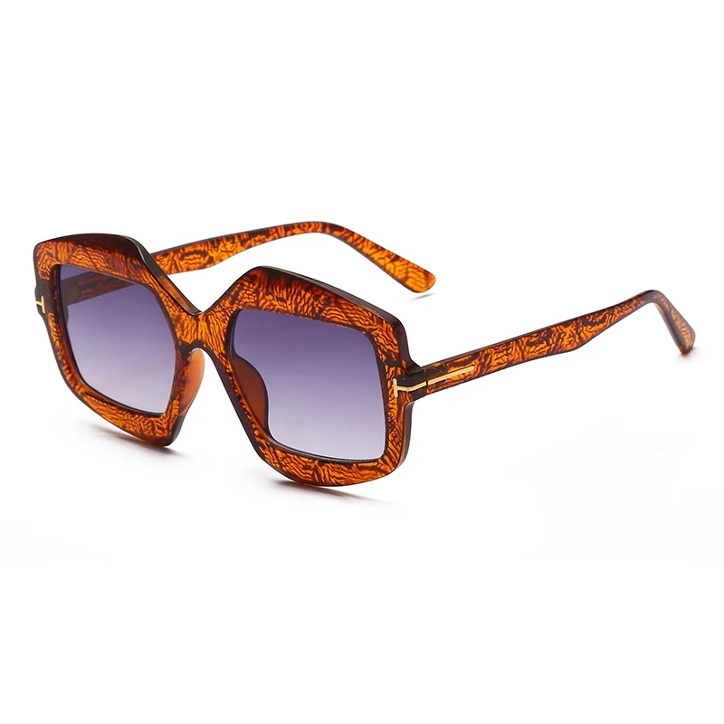 

New Big Frame Net Celebrity Street Shooting Sunglasses Women European American Irregular Fashion 9096