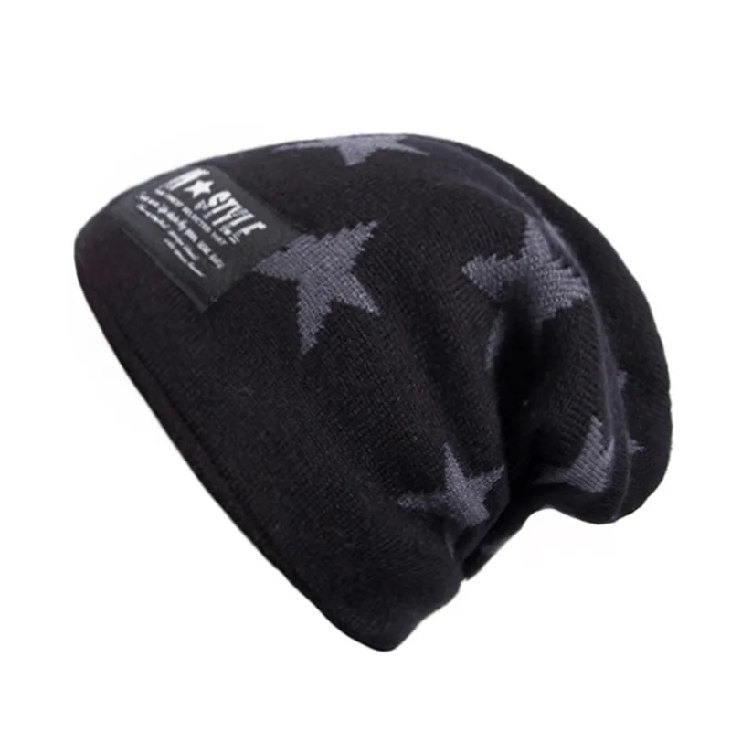 Зимняя одноцветная шапка унисекс простая теплая мягкая вязаная с черепом шапки