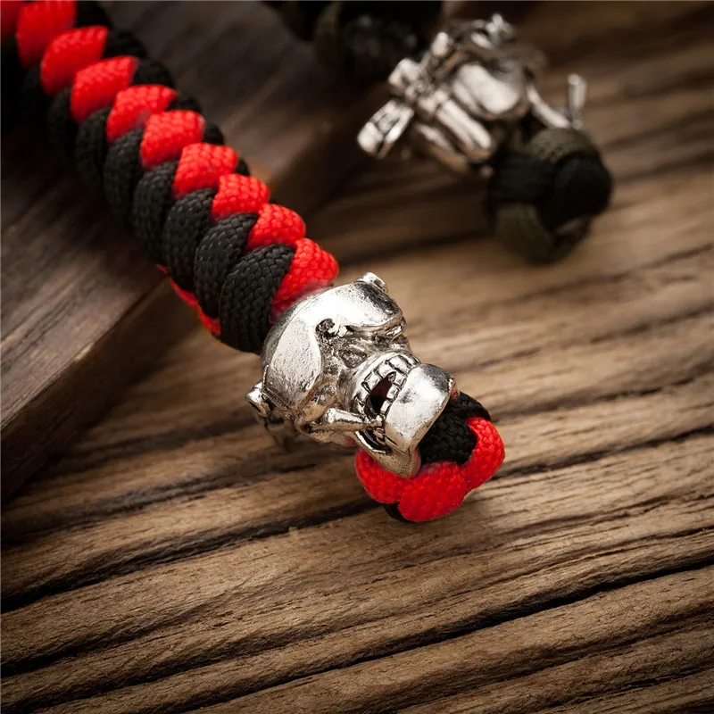 

Viking Rune Bead Keychain Vintage Smoking Skull Metal Lanyard Handmade Woven Survival Paracord Rope Car Key Knife Keyring