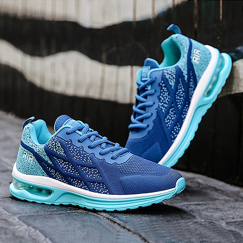 Men's Running shoes fashion Breathable sports Knitted Hollow chunky Sneakers for Men Air Non-slip tenis masculino |