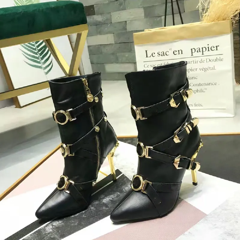 

Женские кожаные ботинки на высоком каблуке с гальваническим покрытием, короткие сапоги с острым носком и металлической пряжкой, роскошные ...