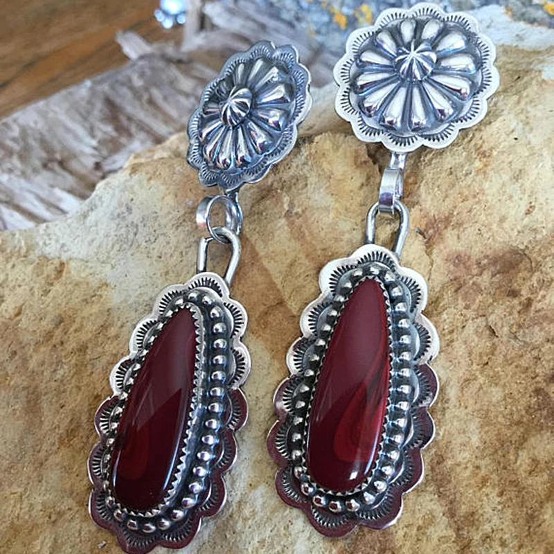 

Vintage Large Red Stone Drop Earrings For Women Carved Pattern Silver Color Birthday Party Jewelry F3J671
