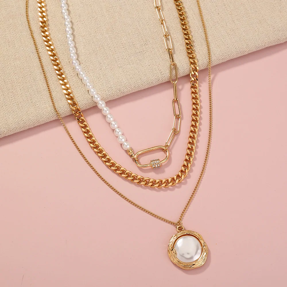 

New vintage Jewelry on the neck flat pearl pendant necklaces for women baroque pearl metal multilayer chain necklace