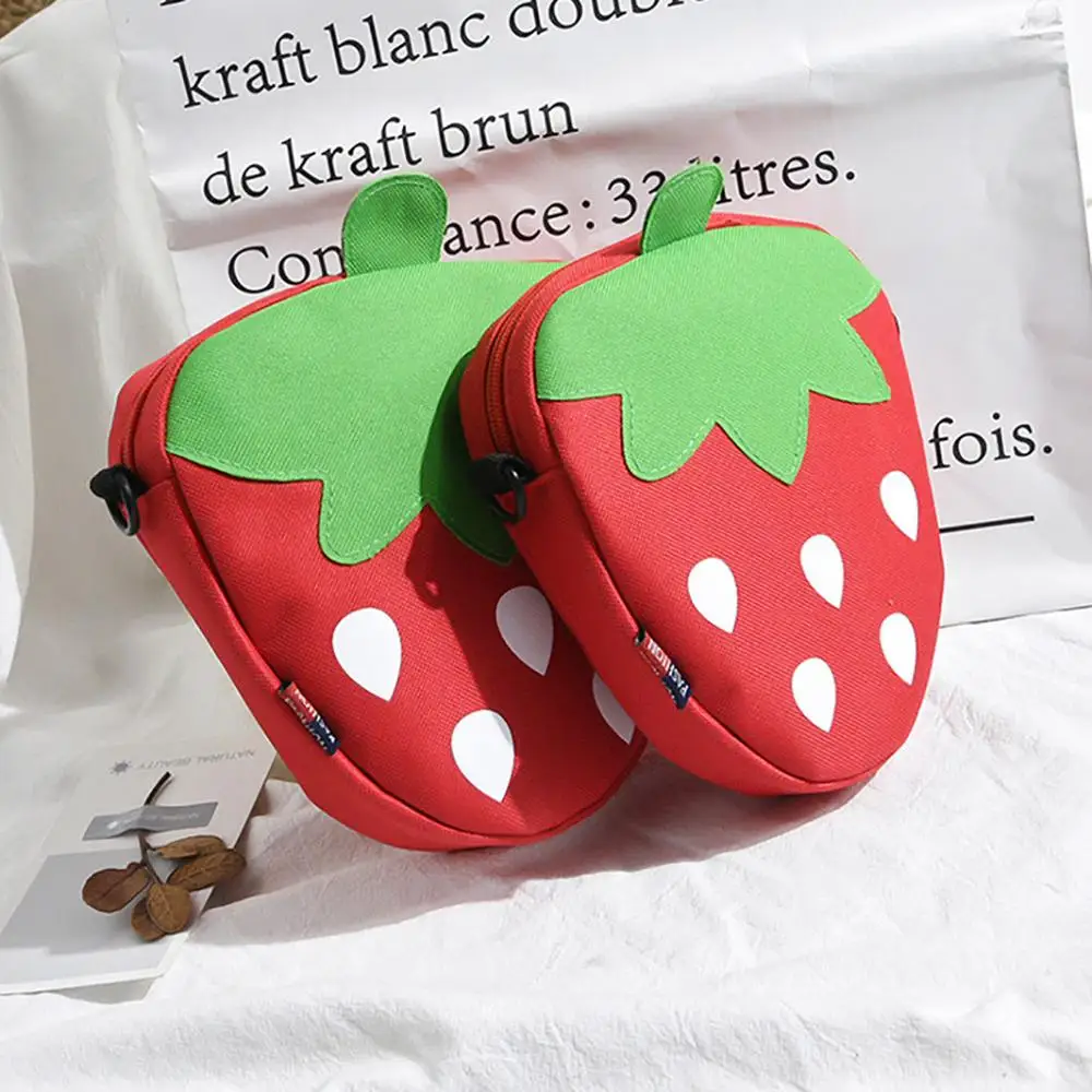 Женская сумка на плечо для отдыха из парусины с рисунком фруктов через