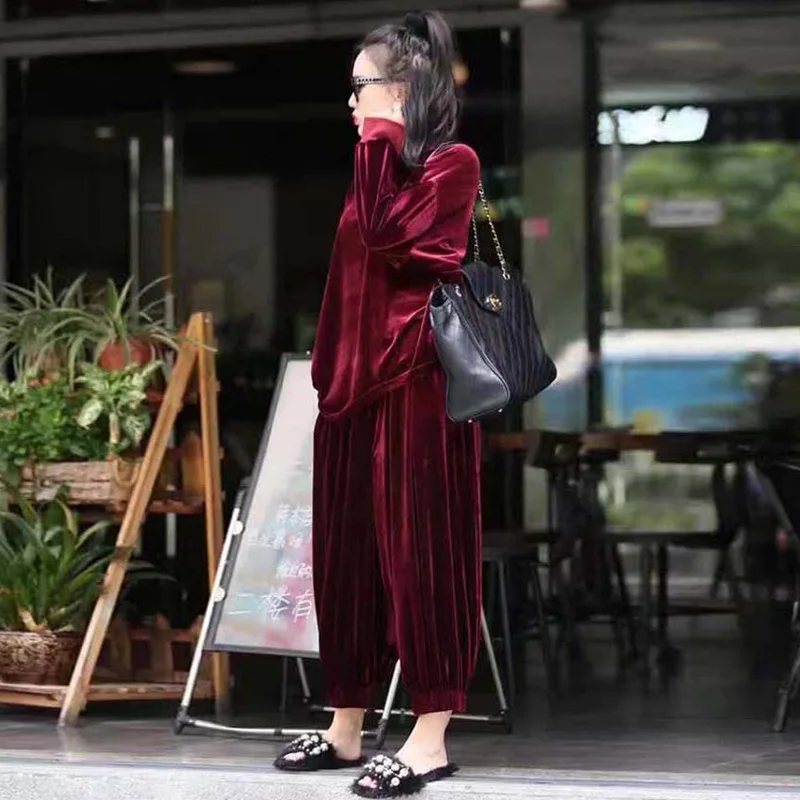 

Спортивные комплекты очень больших размеров, женские весенние новые золотистые бархатные комплекты из двух предметов, Женский Повседневный свободный спортивный костюм, женский топ с рукавом летучая мышь