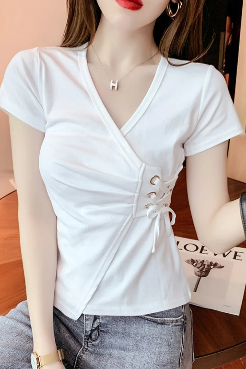

Temperament V-neck short sleeve T-shirt women's summer wear 2021 new slim and versatile irregular lace up short bottomed clothes