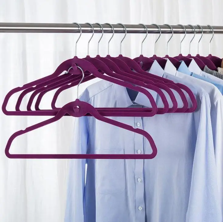 Koop Multi-Functionele Rij Van Kleding Winkel Hangers Met Haak Anti-Slip Massaal Hangers Zonder Trace Zwarte Hangers 44.50cm