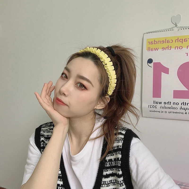 

Funny Plaid Ruffle Makeup Headband Wide-brimmed Elastic Hairbands Cute Girls Hair Bands Women Hair Accessories Girls Hairband