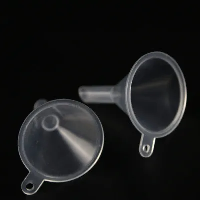 

100 Pcs/lot Plastic Small Funnels For Perfume Liquid Essential Oil Filling Empty Bottle Packing Tool