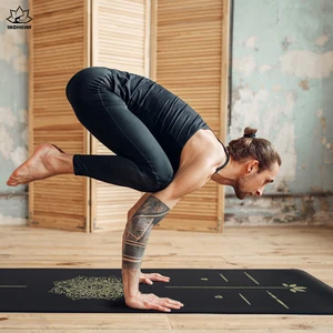 Коврик для йоги из полиуретана, коврик для йоги, утолщенная Мандала золотистого цвета с линией положения, нескользящий, впитывающий пот, коврик для фитнеса, 68 см