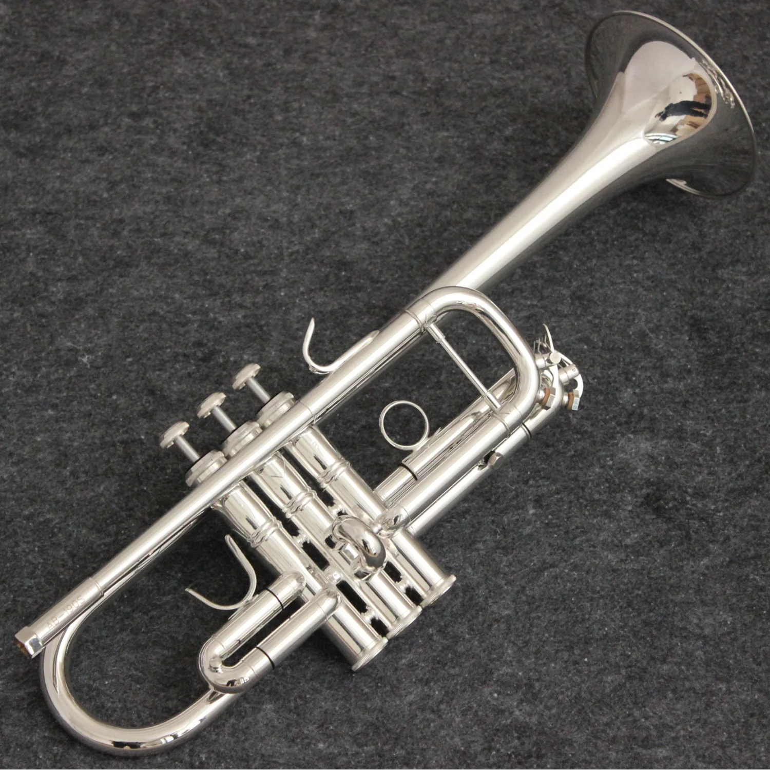 C190SL229 Профессиональный C Труба с серебряным покрытием музыкальные инструменты