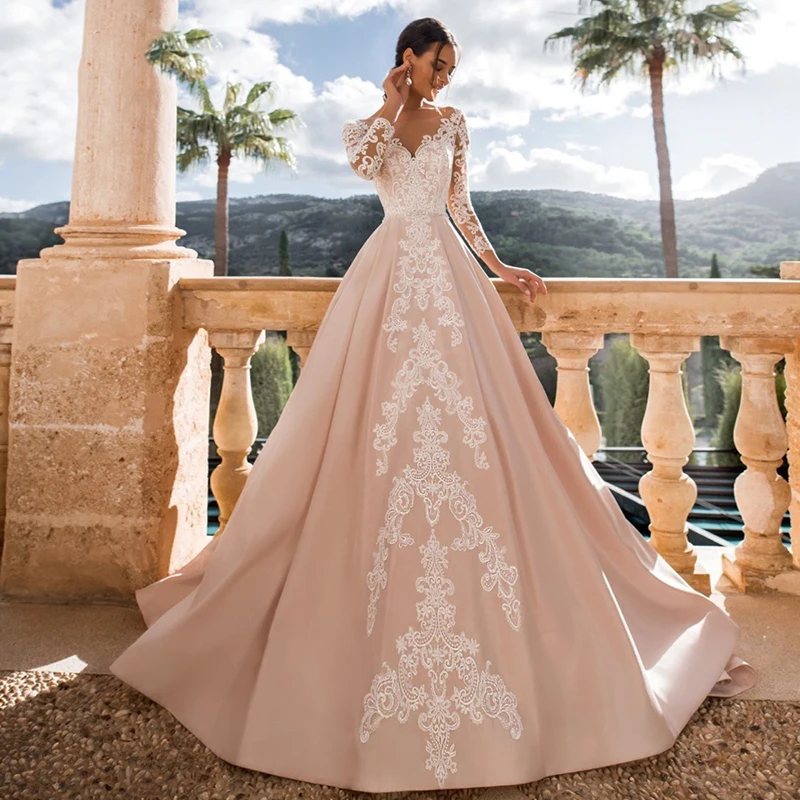 

Retro Grace White Wedding Dress Lace V-neck Sleeveless Backless Bridal Dresses Plus Size Tail Wedding Gown