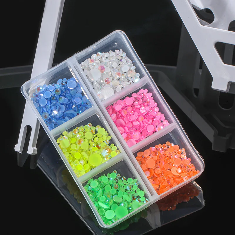 

12/6 Grids Nail Art Rhinestone Self Adhesive Crystal Diamond Flatback Mocha Fluorescence Nail Parts Fabric Applique Diy Crafts