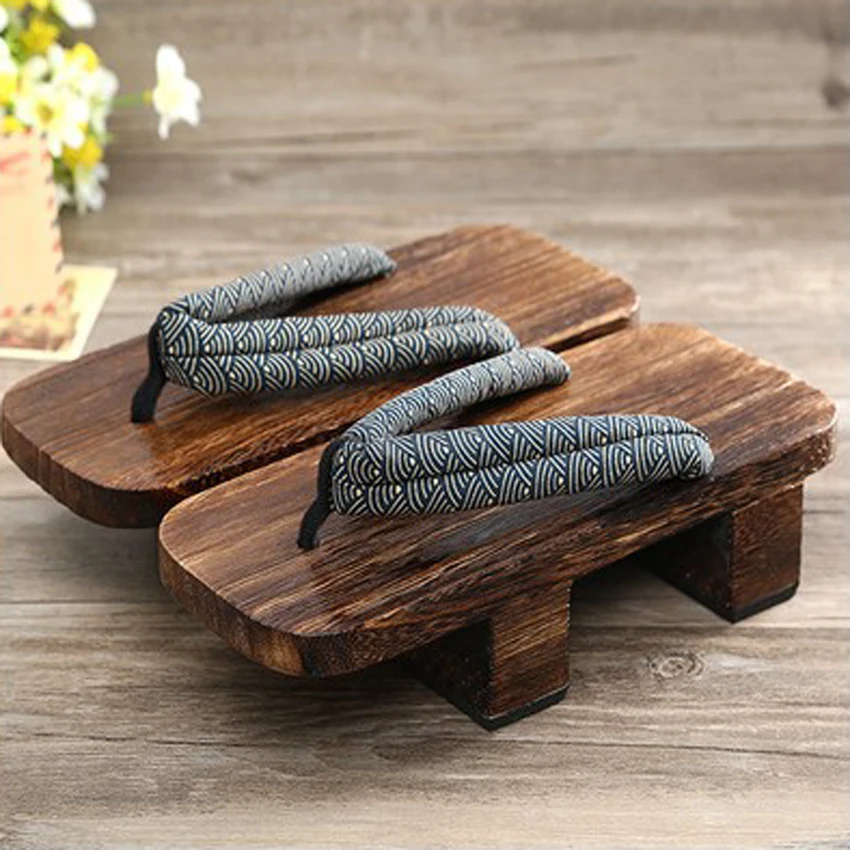 

Japanese Traditional Shoes Casual Wooden Paulownia Geta Clogs Chinese Oriental Summer Flip Flops Flats Man Outdoor Sandals