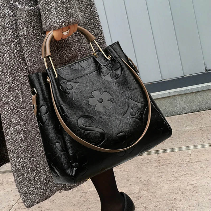 

Женская винтажная сумка из натуральной кожи, черная Повседневная вместительная офисная Сумка-тоут с цветочным узором, 2022