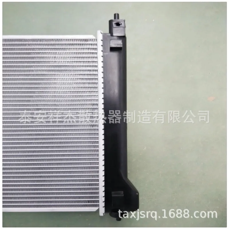 Radiator for Water Tank of Car Japanese Nissan Sentra Advance L4 | Автомобили и мотоциклы