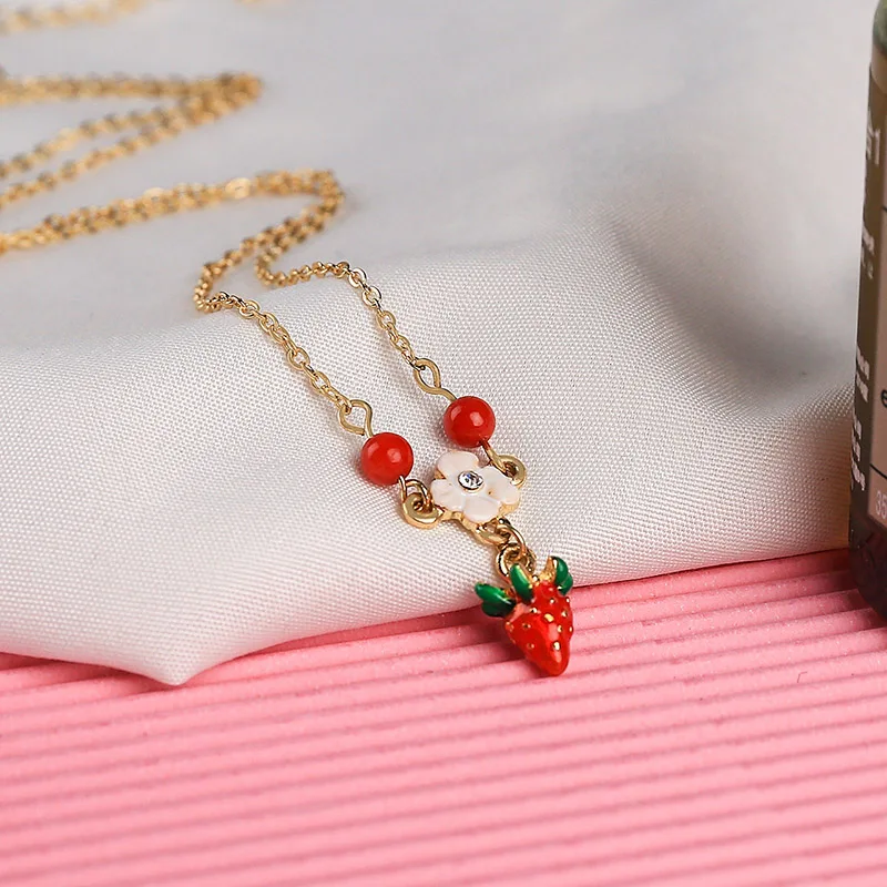 Новое популярное модное блестящее ожерелье с подвеской клубничный цветок