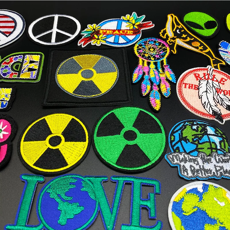 

Alien earth Indian feathers Patches for Clothing Punk Patch Badges Iron On Stickers Embroidered Decorative DIY Jacket Jeans