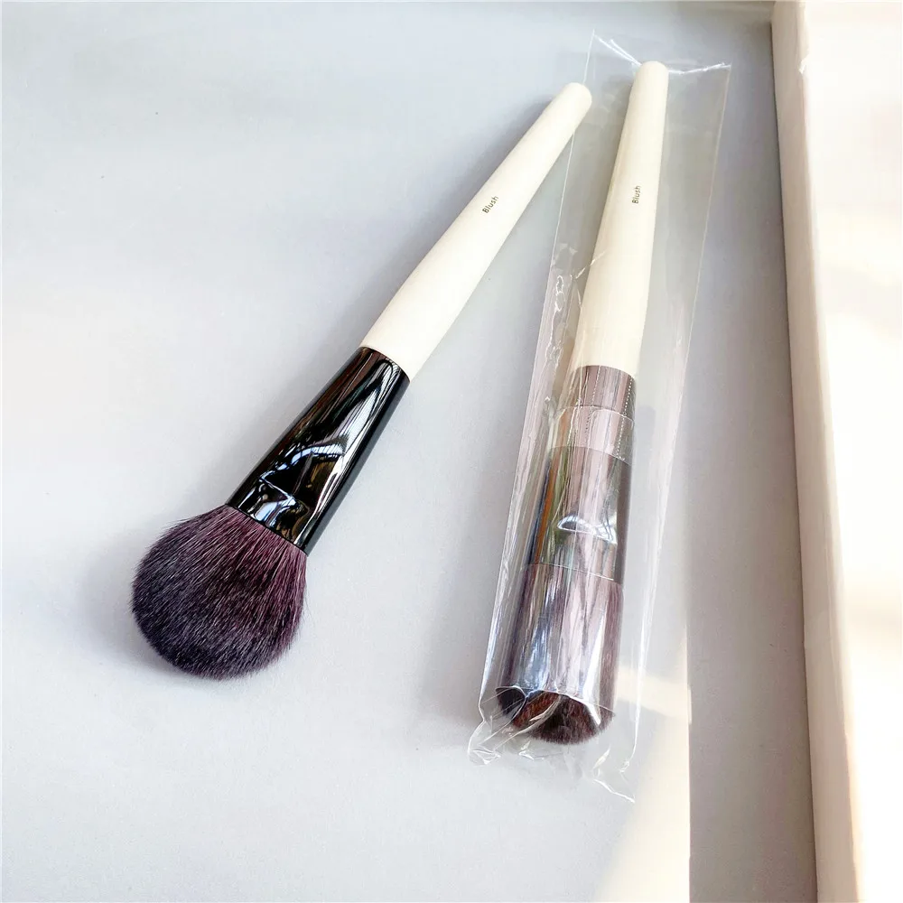 

Blush Makeup Brush - Luxe Soft Natural Goat Bristle Round Cheek Powder Highlighter Beauty Cosmetics Brush Tool