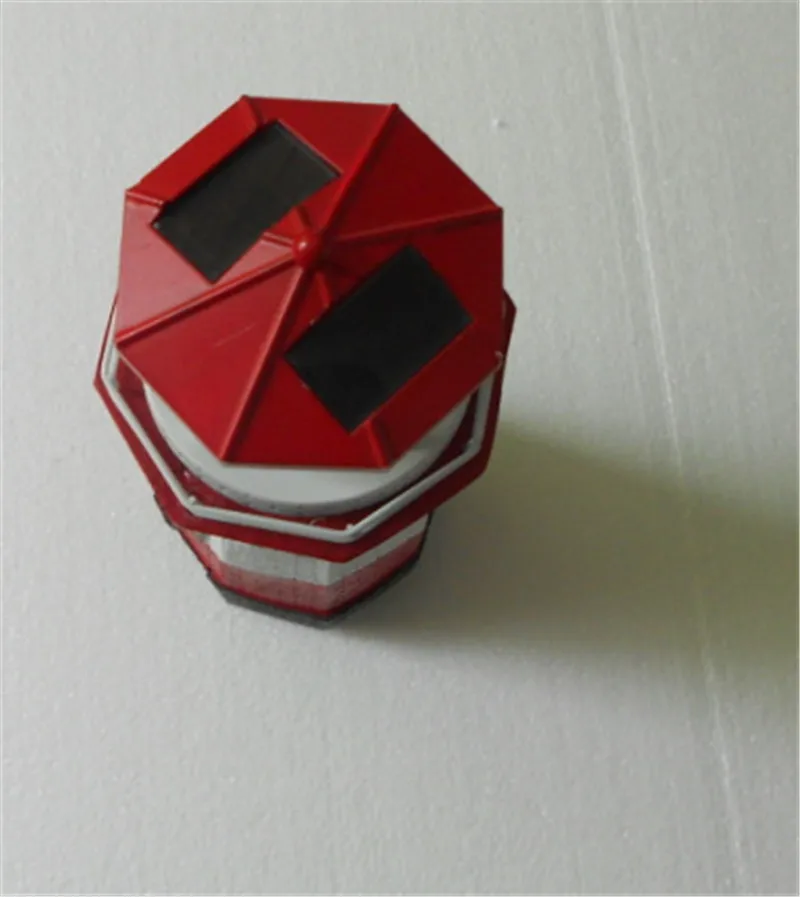 Светодиодный ночник на солнечной энергии с вращающимся световым лучом домашний