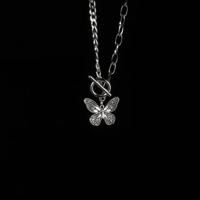 

Butterfly Necklace INS Cold Wind Clavicle Chain Alloy Necklace Simple Retro Fragrance Clothing Accessories