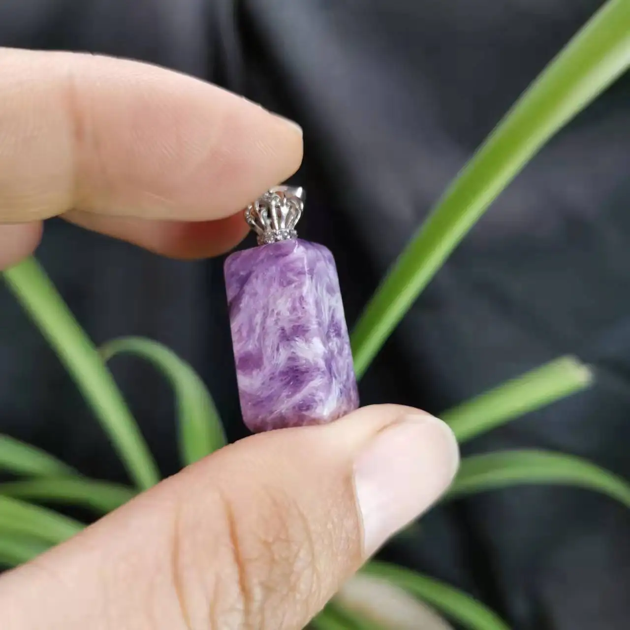 Подвеска-ожерелье фиолетовый драгоценный камень кристалл прямоугольная