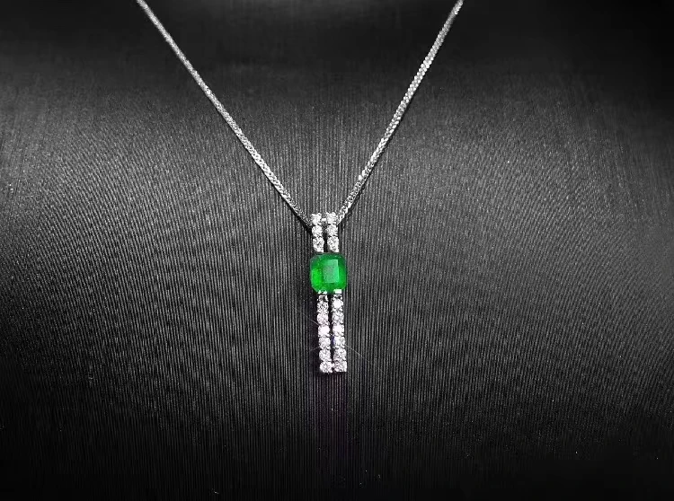 

Natural green Emeral gem necklace Pendant S925 silver natural gemstone Pendant Elegant Row strip girl woman party gift jewelry