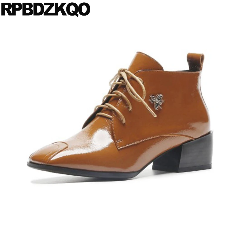 Ботинки на шнуровке с квадратным носком коричневые дизайнерские полусапожки