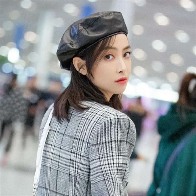 Song Qian Airport street shot same style hat for girls Korean beret PU leather black octagonal fashion painter | Аксессуары для