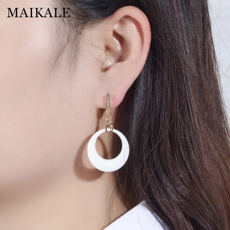 MAIKALE, корейская мода, черные, белые керамические серьги для женщин, золотые, серебряные, кубический цирконий, циркон, капля воды, висячие серьги, ювелирные изделия
