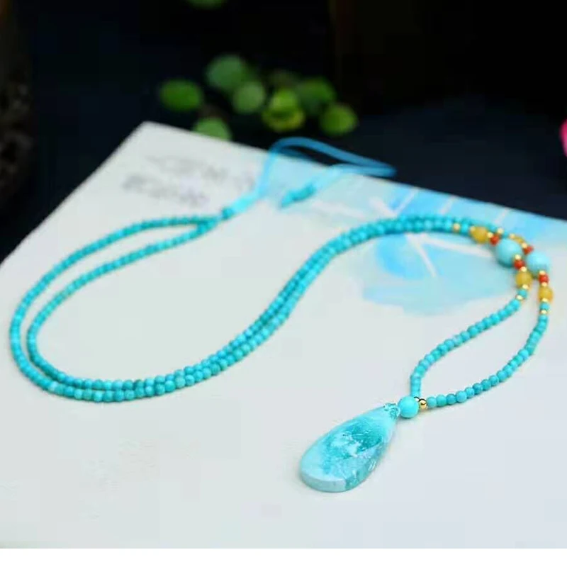 Ожерелье с подвеской из натурального зеленого камня на удачу | Украшения и