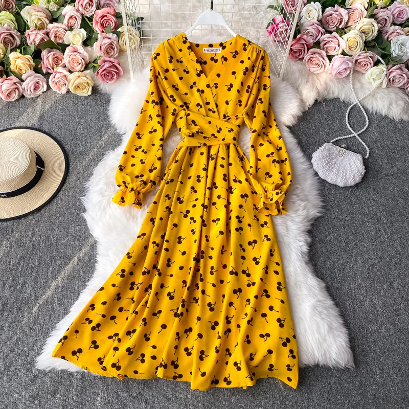 

Summer new cherry print Dress V-neck temperament commuting to reduce age woman dress Long sleeve Lace dresses for women 2021
