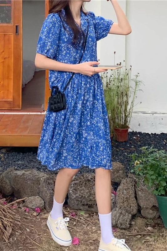 

COIGARSAM Floral Print Women dress New Summer Loose Puff Sleeve V-Neck Dresses Blue 9778