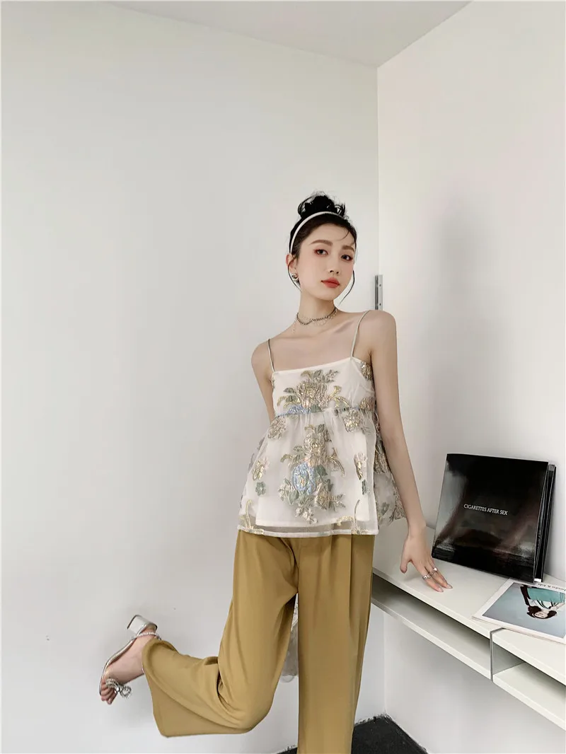 Vinatge Embroidered Floral Backless Women Top  Jacquard Cami Tops Loose Casual Sexy Streetwear New Summer 2021