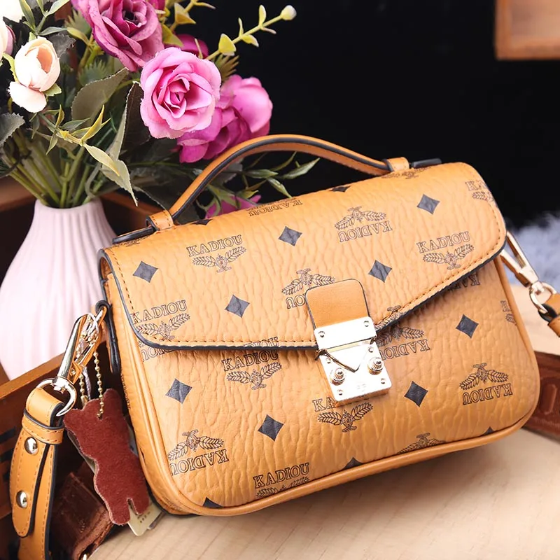 

Classical Printing Crossbody Bag for Women Luxury Handbags Women Bags Genuine Leather Purses and Handbags Channels Handbags Cc