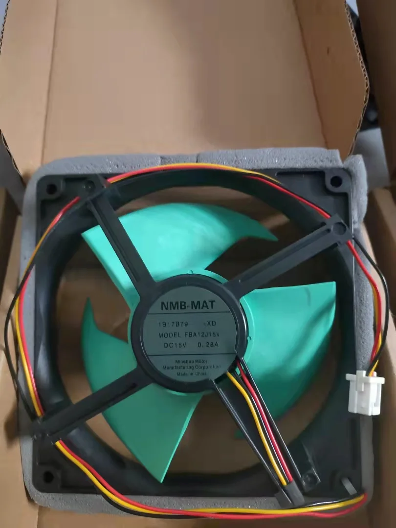 

Новая оригинальная модель телефона FBA12J15V 15V 0.28A вентилятор холодильник