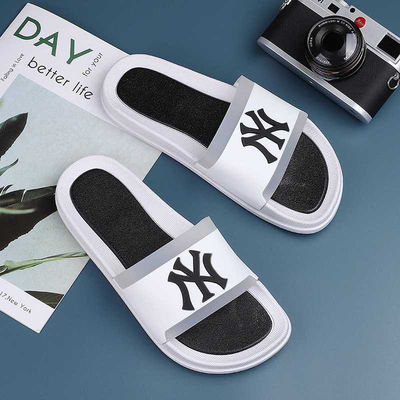 

Leopard Men Slippers Home Flip Flops Gingham Style Bathroom Slides Male Outside Fashion Women Couple Soft Sole Sepatu Pria Man