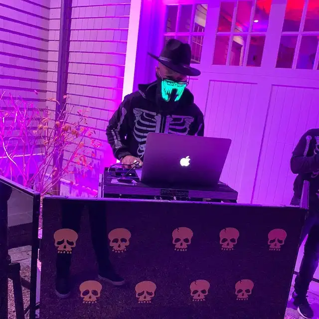 Новый дизайн настенная наклейка в виде черепа украшение модная для детской