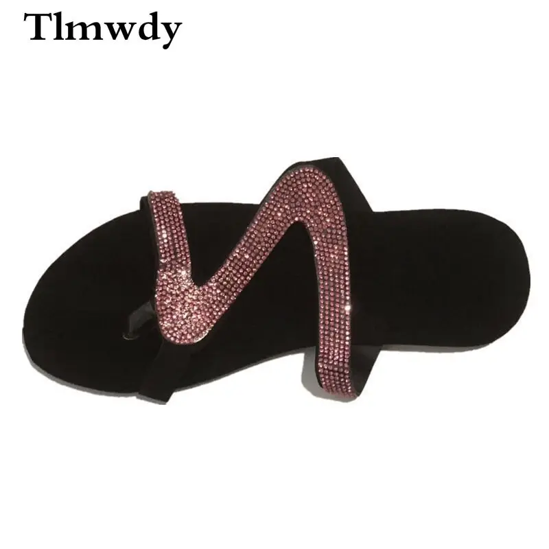 

2021 Summer New Women Flat Heel Slippers Outer Wear Beach Walking Comfortable Women Slippers Fashion Sexy Rhinestone Shoes Woman