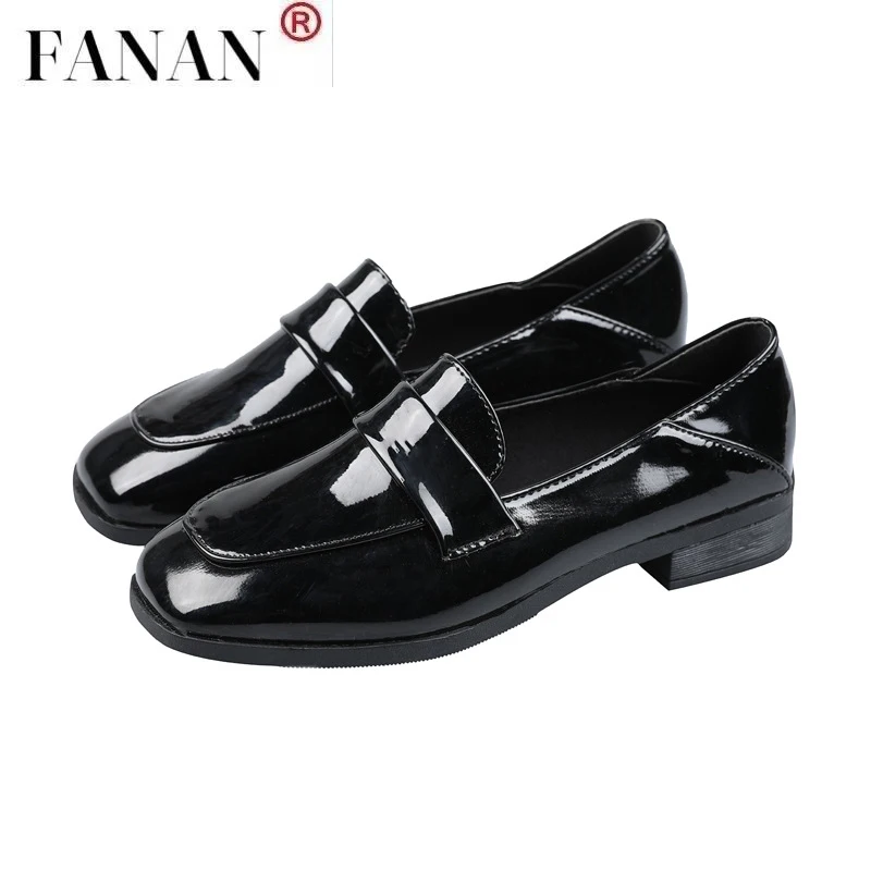 

Fashion New Women Flats loafers Ladies Slip-On Patent Leather Woman Shoes new arrive spring autumn winter women's sneaker