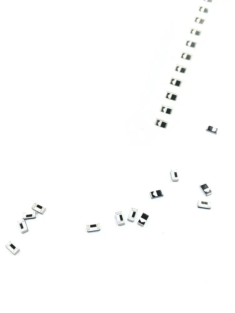 

Микросхема Варистор 20 шт./лот B72510t0250k062 25vac / 35vdc 80A ct0805k25g EPCOS