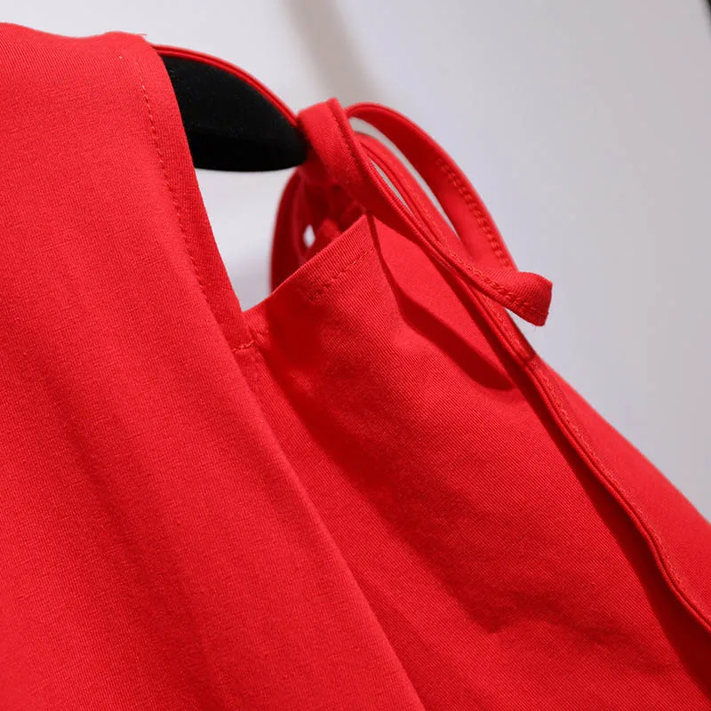 Женская футболка с открытыми плечами круглым вырезом и коротким рукавом