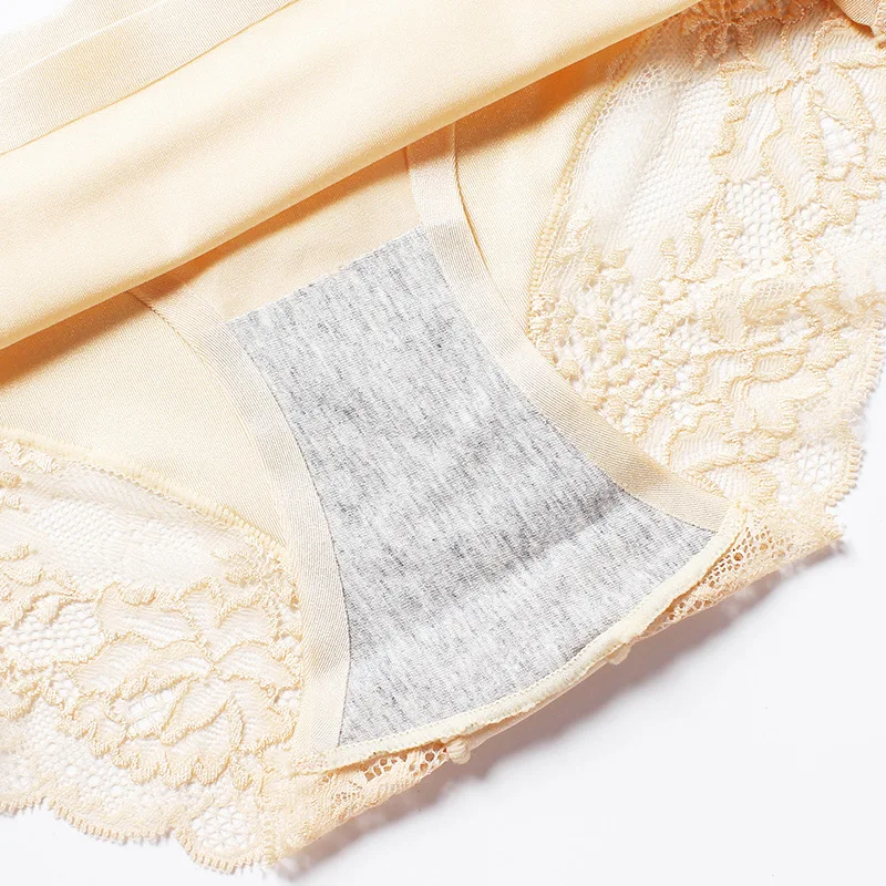 Бесшовные трусики XXXL нижнее белье Для женщин сексуальный Ice Silk трусики для девушек размера плюс женской модной обуви кружева спандекс трусы с низкой талией Панталоны