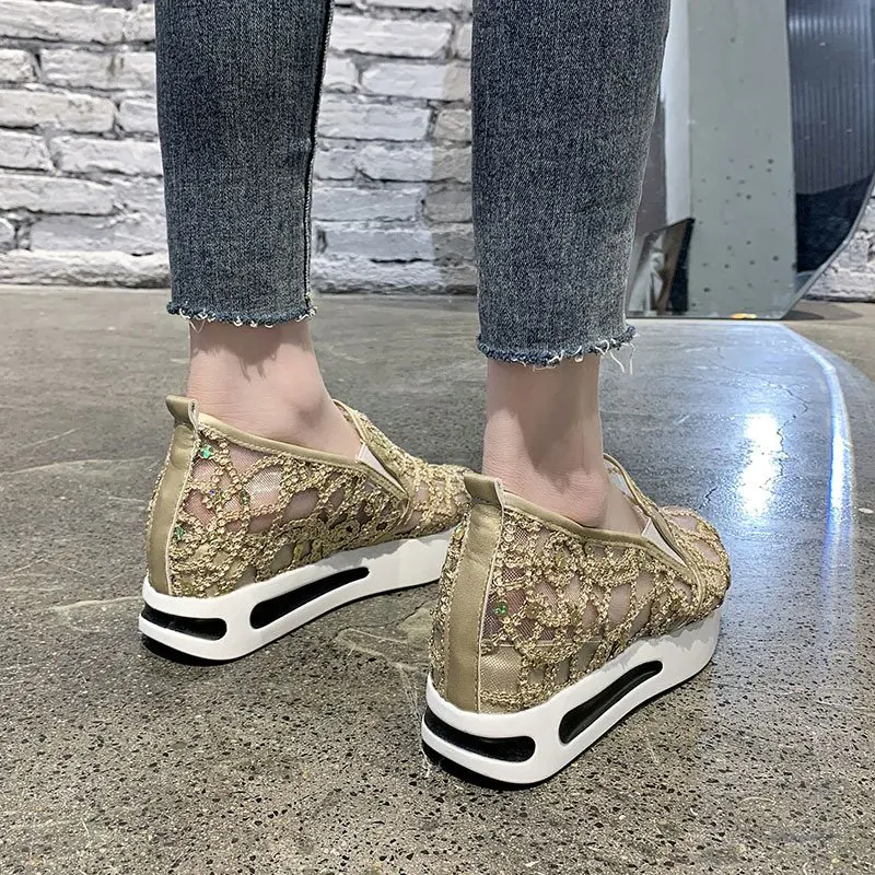 Сандалии женские на платформе сетчатые туфли без застежки выразительные