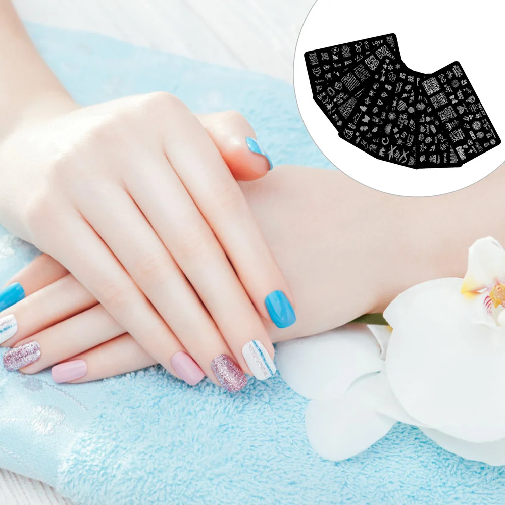 

6pcs Nail Stamp Plates Christmas Nail Art Stamping Templates for DIY Nail