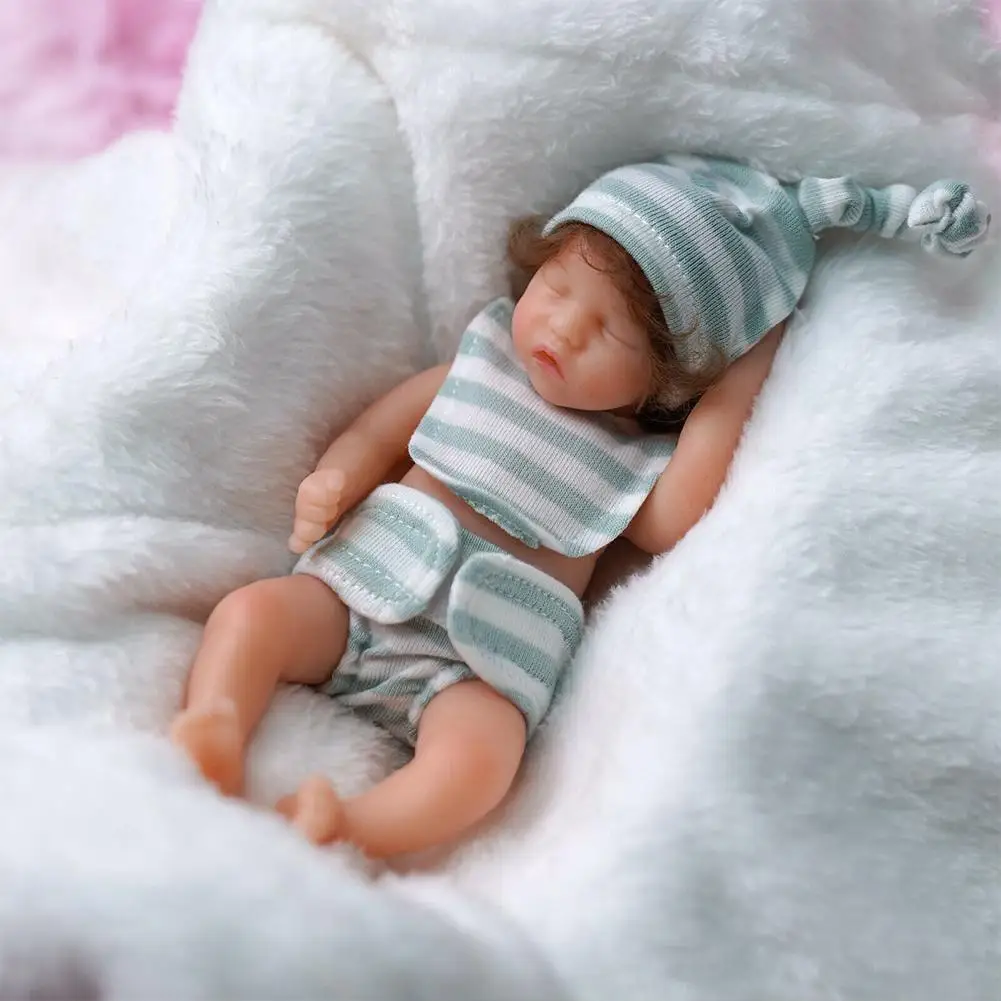 

6-inch Rebirth Doll All Silicone Material Mini Baby Doll Comes With Nightgown Real Realistic Feel Limbs Can Move Freely