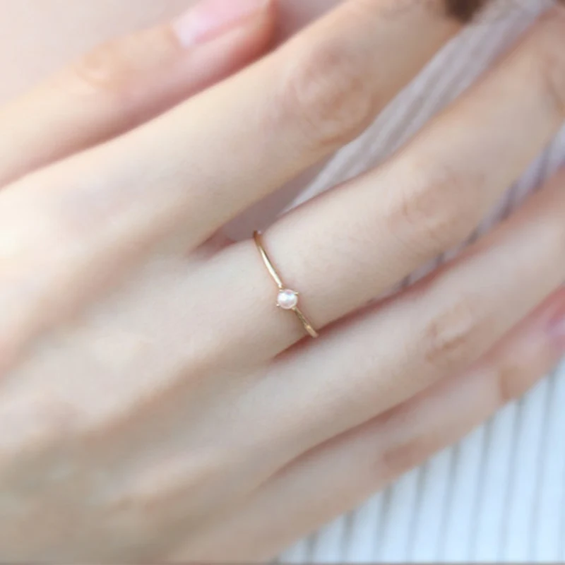 

Fashion Ring for Women Pearl Simple Ring Thin Gold Finger Ring Female Engagement Ring Bead Jewelry Gifts