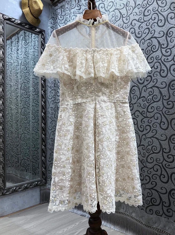 

2021 spring and summer new women's fashion lace edge stitching neckline lace perspective embroidery dress 319