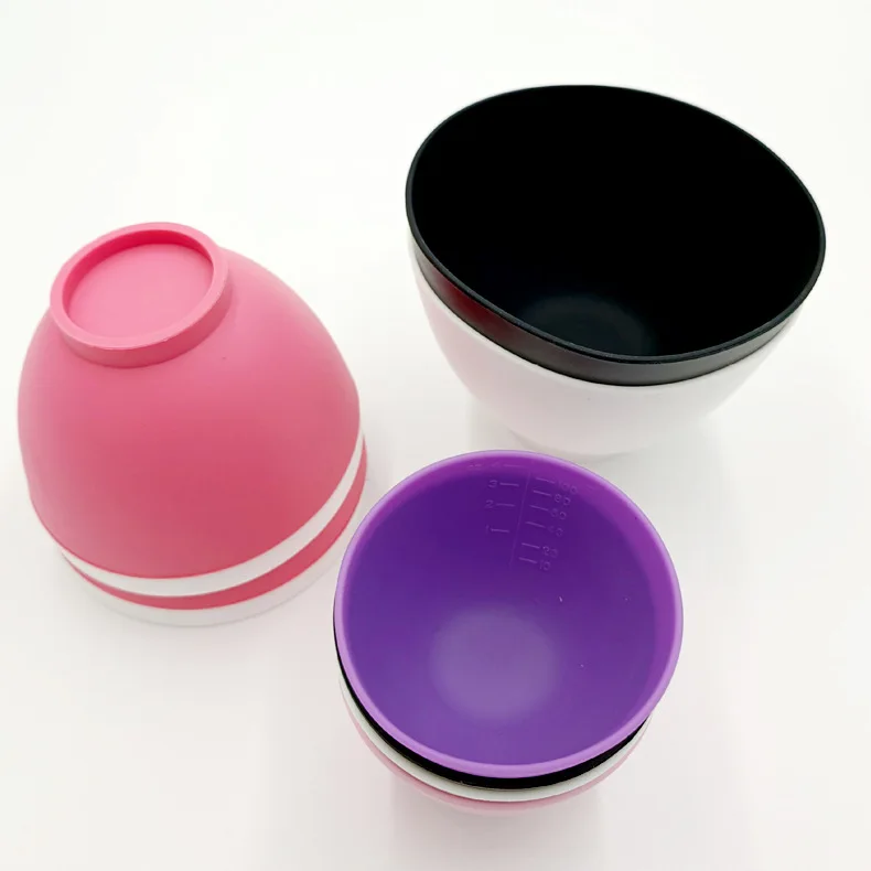 

Набор из силикагелевой маски, чаши, грязевая маска, чаша, средней мягкой маски, чаша, крем для волос от грязи, спа-инструменты