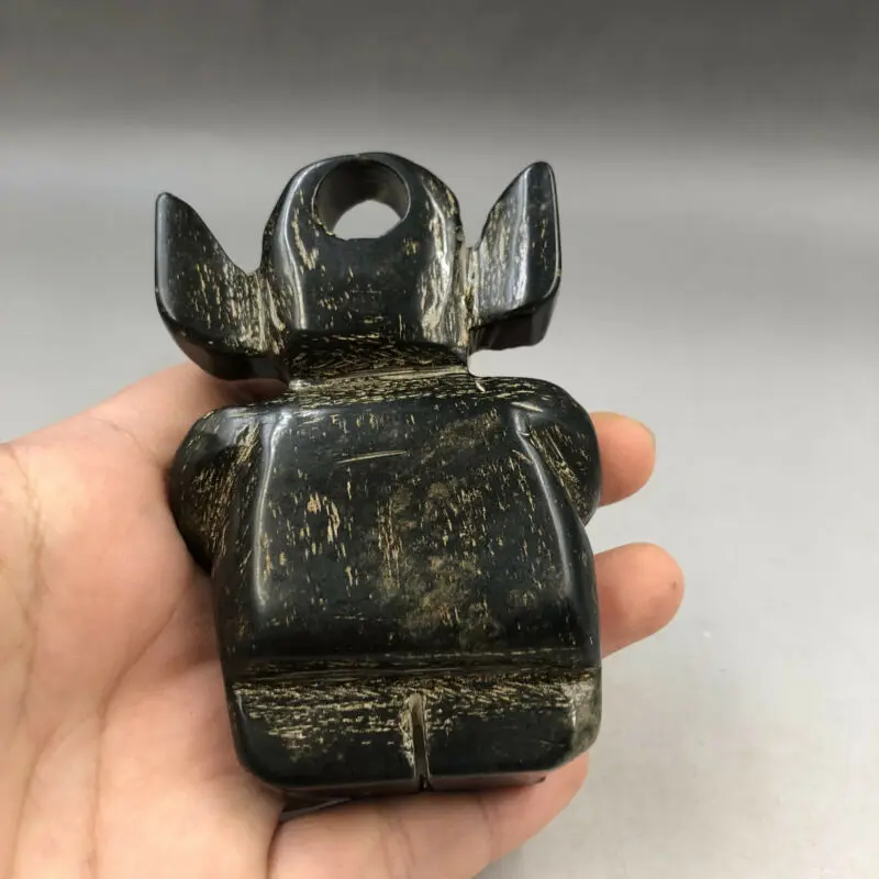 Неолитическая вековая культура Hongshan черный магнит метеорит резной кулон с